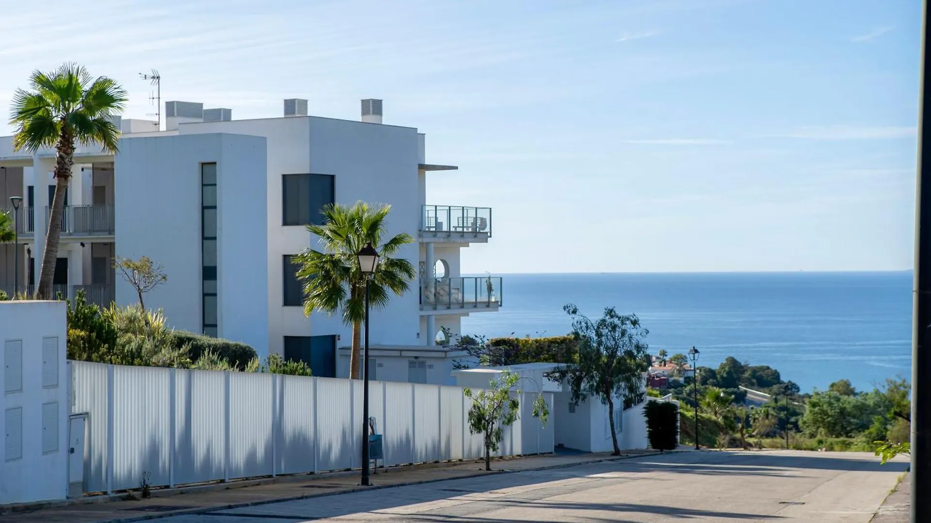 Modern Apartment With Year-Round Open Pool 马尼尔瓦 0*,  西班牙