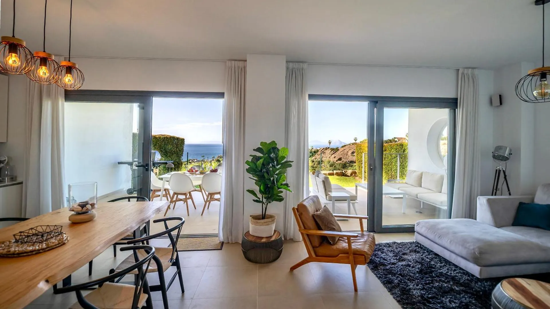 Modern Apartment With Year-Round Open Pool Manilva 0*,  Španělsko